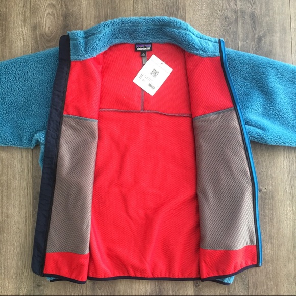 **SOLD** NWT Patagonia Fall ‘15 Classic Retro X - Picture 4 of 8